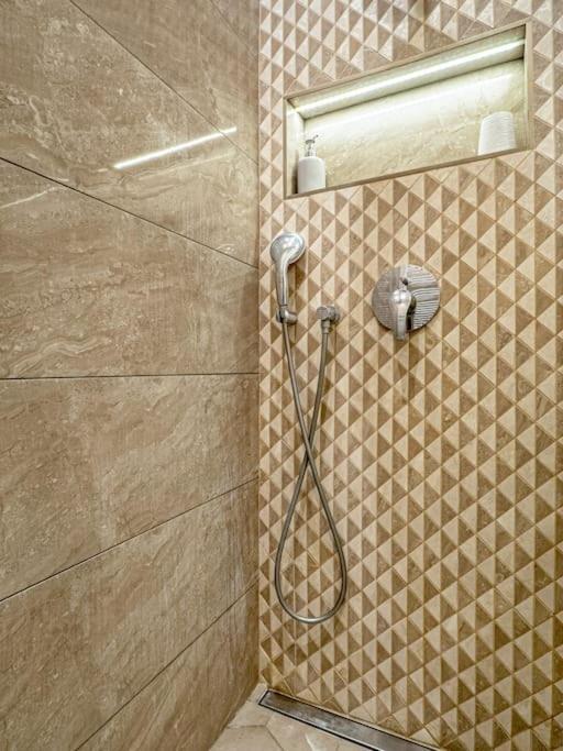 Westend Apartment Budapeşte Dış mekan fotoğraf