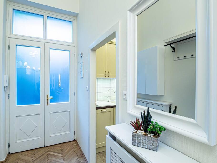 Westend Apartment Budapeşte Dış mekan fotoğraf